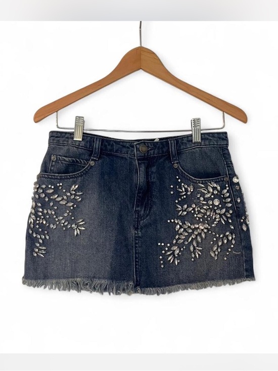 Free People Dresses & Skirts - Free people dark wash denim mini skirt with floral beading and frayed hem